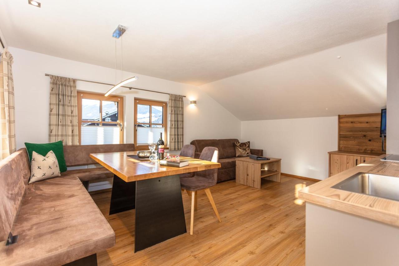 Feriengut Ottacherhof - Active Family Holiday In Central Hollersbach ホラースバッハ・イム・ピンツガウ エクステリア 写真