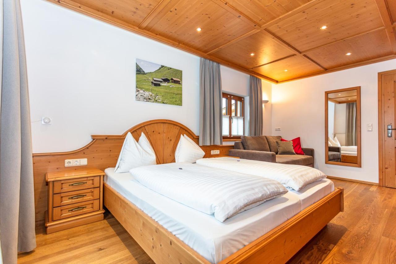 Feriengut Ottacherhof - Active Family Holiday In Central Hollersbach ホラースバッハ・イム・ピンツガウ エクステリア 写真