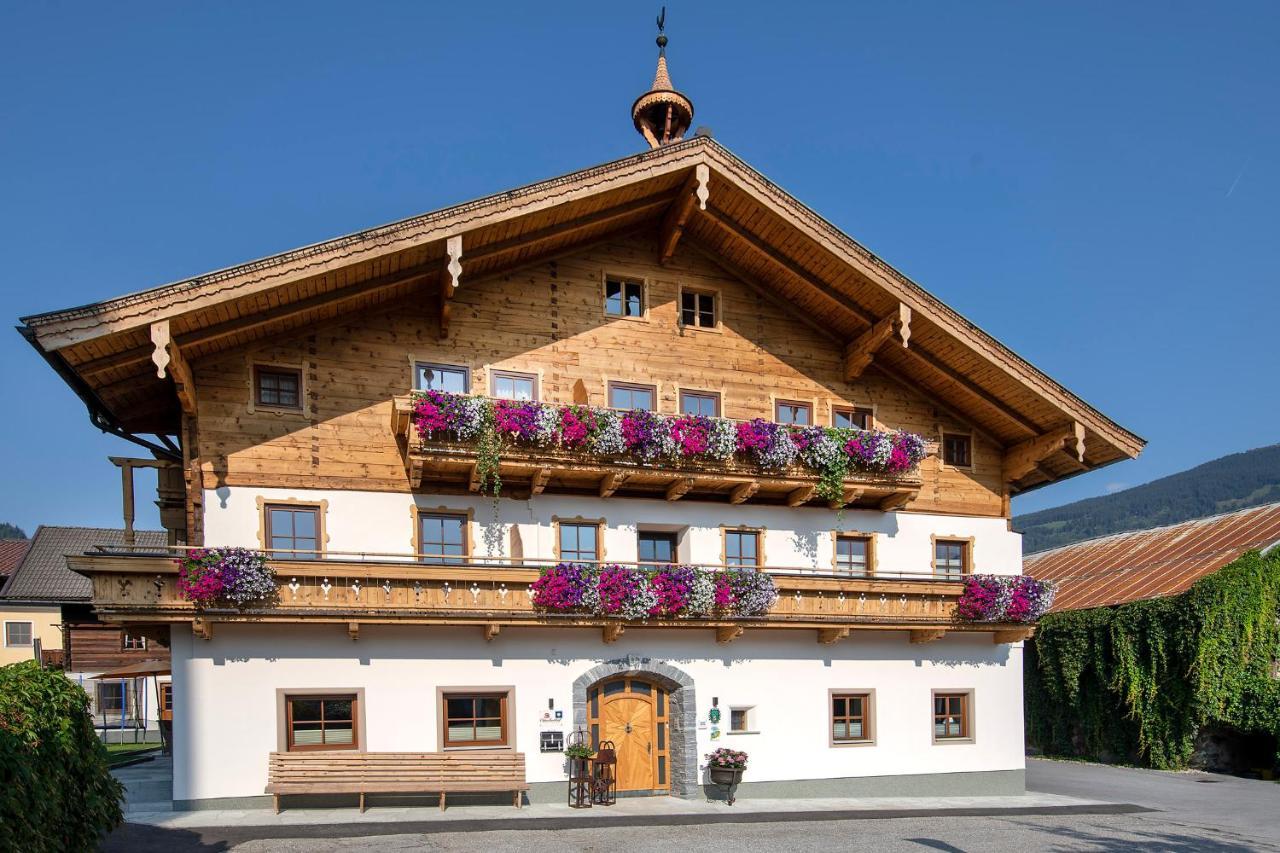 Feriengut Ottacherhof - Active Family Holiday In Central Hollersbach ホラースバッハ・イム・ピンツガウ エクステリア 写真